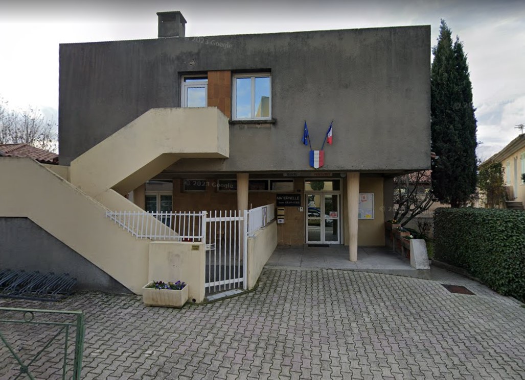 ECOLE JOLIOT CURIE MALLEMORT